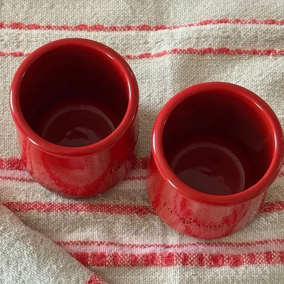 (2) La Fermière Yogurt Pots ~ Valentine Red & Cupids ❤️ -- Cleaned Rims! {lot 1} - Picture 4 of 6